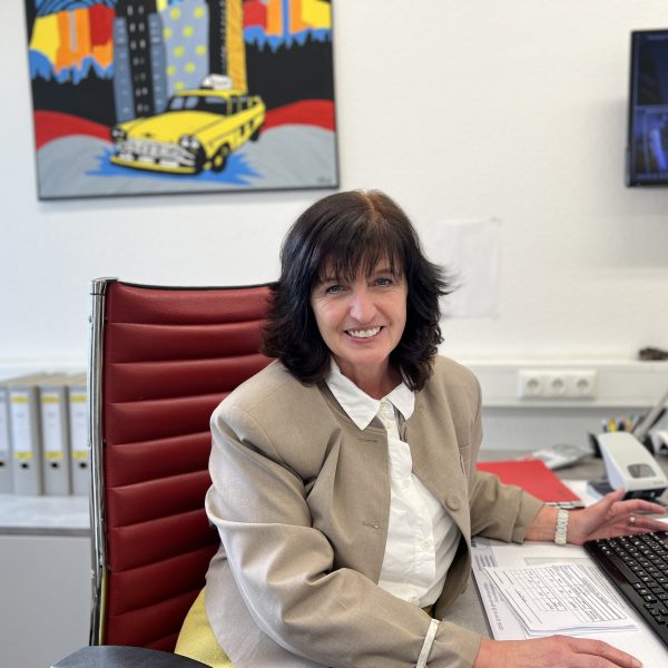 Elke Farnschläder